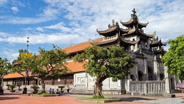 Nhà thờ đá Phát Diệm