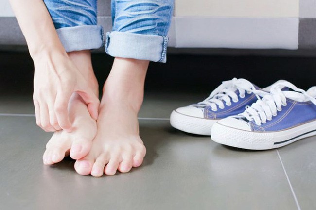5 vùng trên cơ thể cần được giữ ấm khi trời lạnh để ngăn ngừa những vấn đề sức khỏe xấu - Ảnh 1. 5 vùng trên cơ thể cần được giữ ấm khi trời lạnh để ngăn ngừa những vấn đề sức khỏe xấu - Ảnh 1.