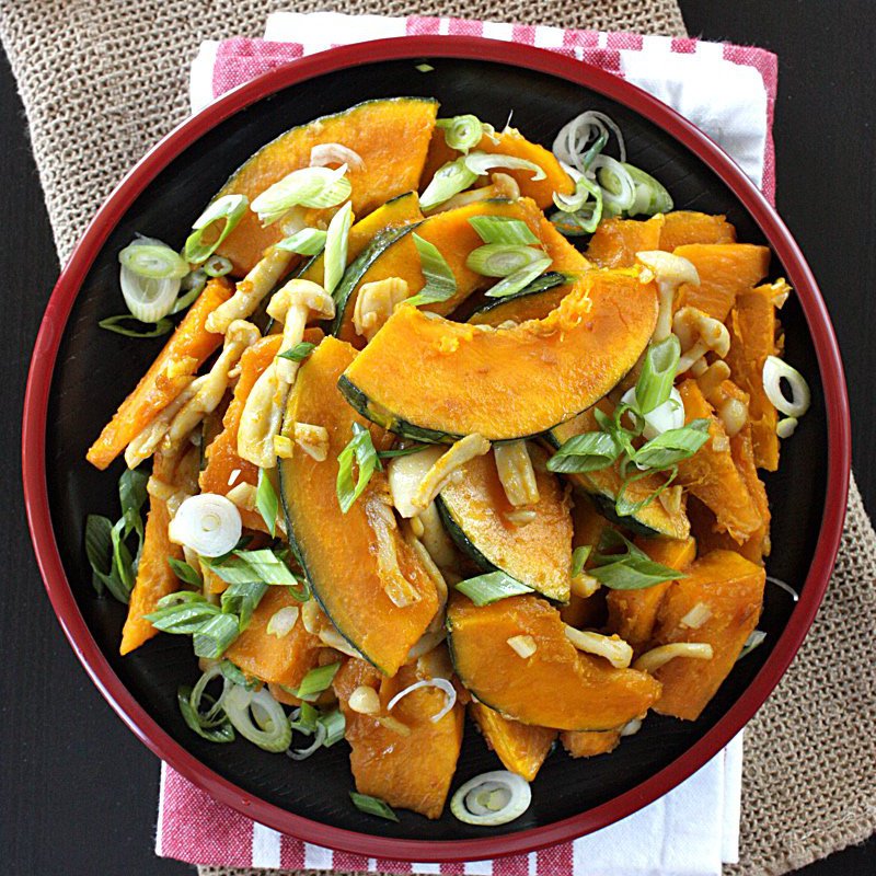 Món canh bò bí đỏ