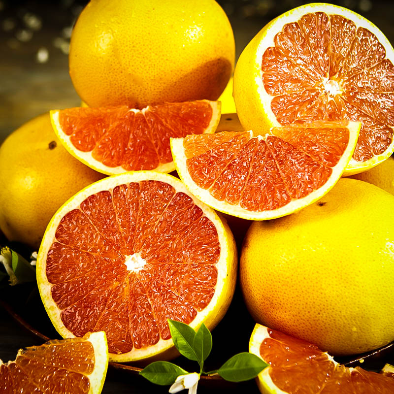 Trong bưởi có chứa hàm lượng vitamin C dồi dào