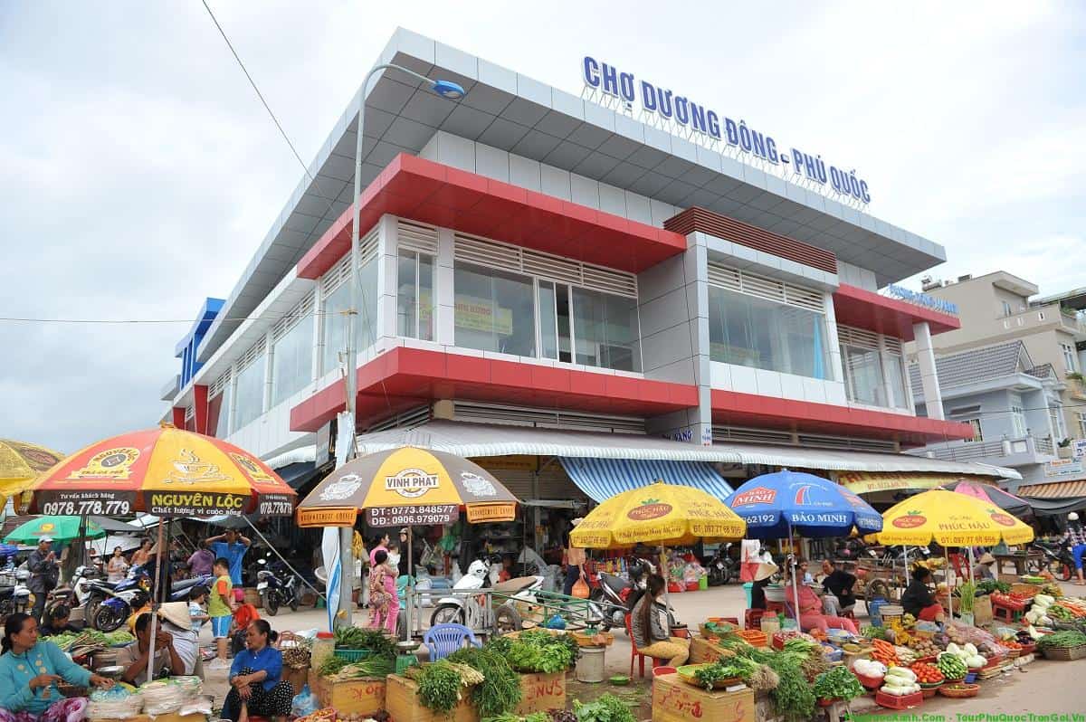 Chợ Dương Đông Phú Quốc chủ yếu bán các mặt hàng hải sản 