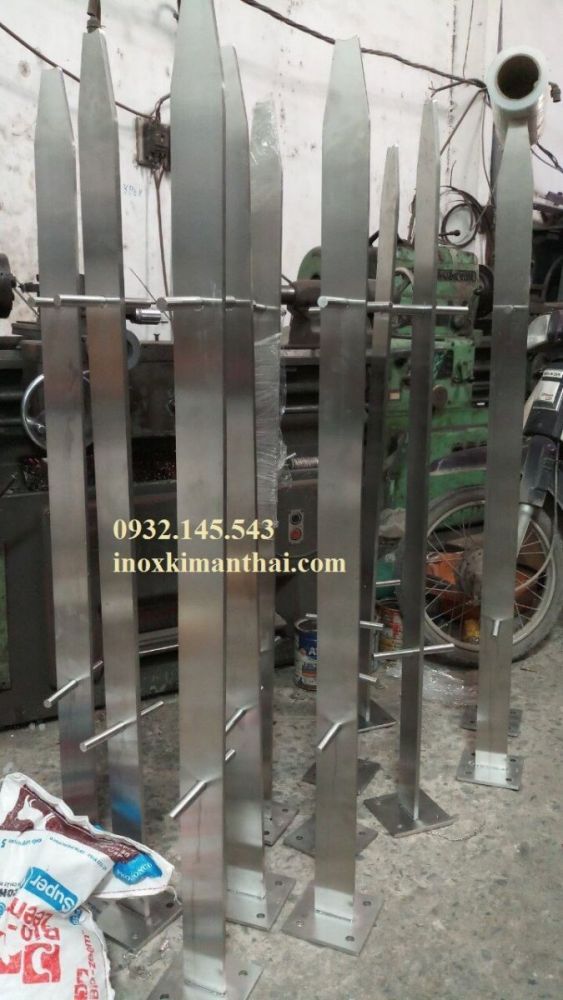 Trụ Lửng Inox đẹp
