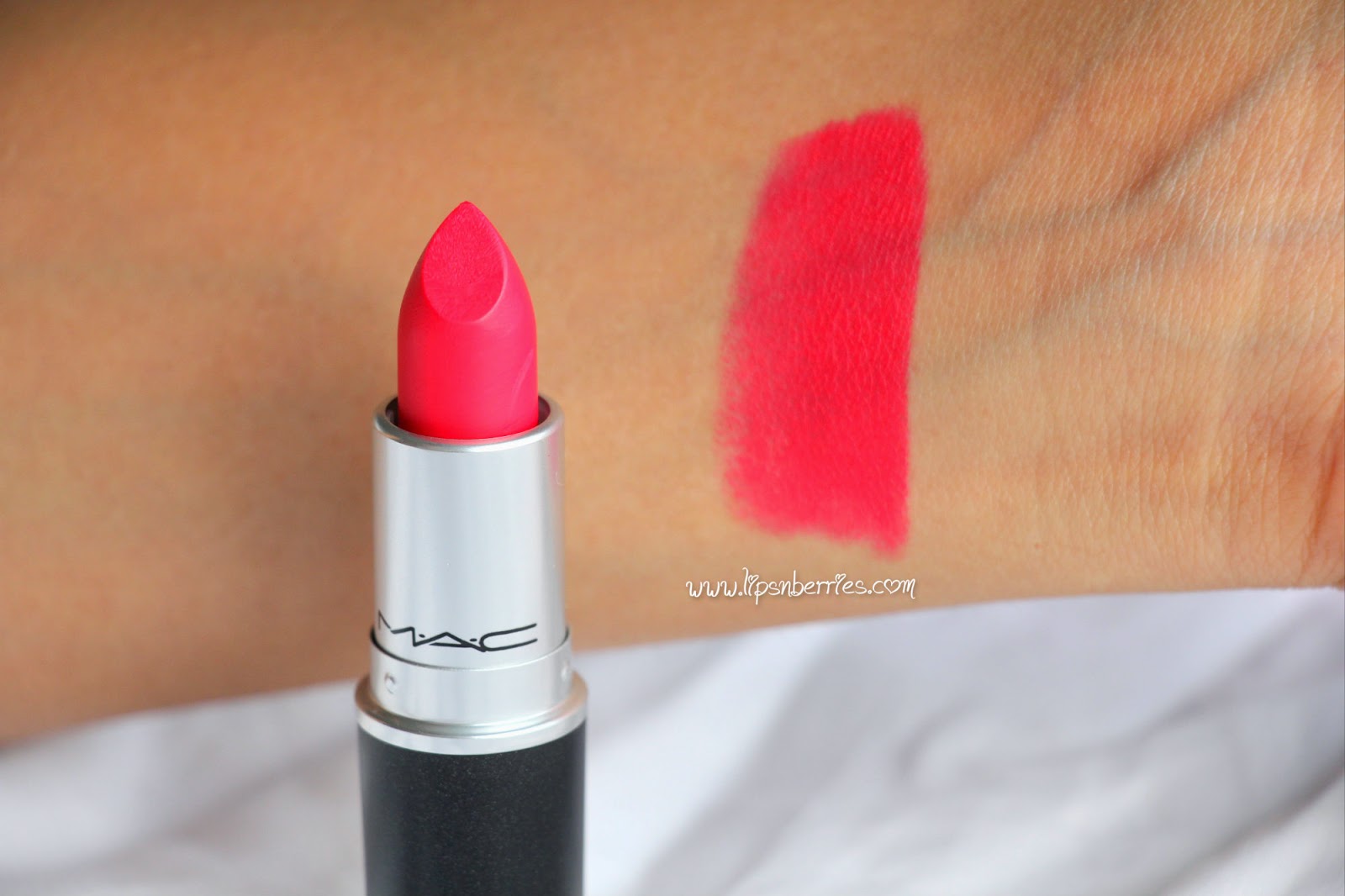 mac-relentlessly-red