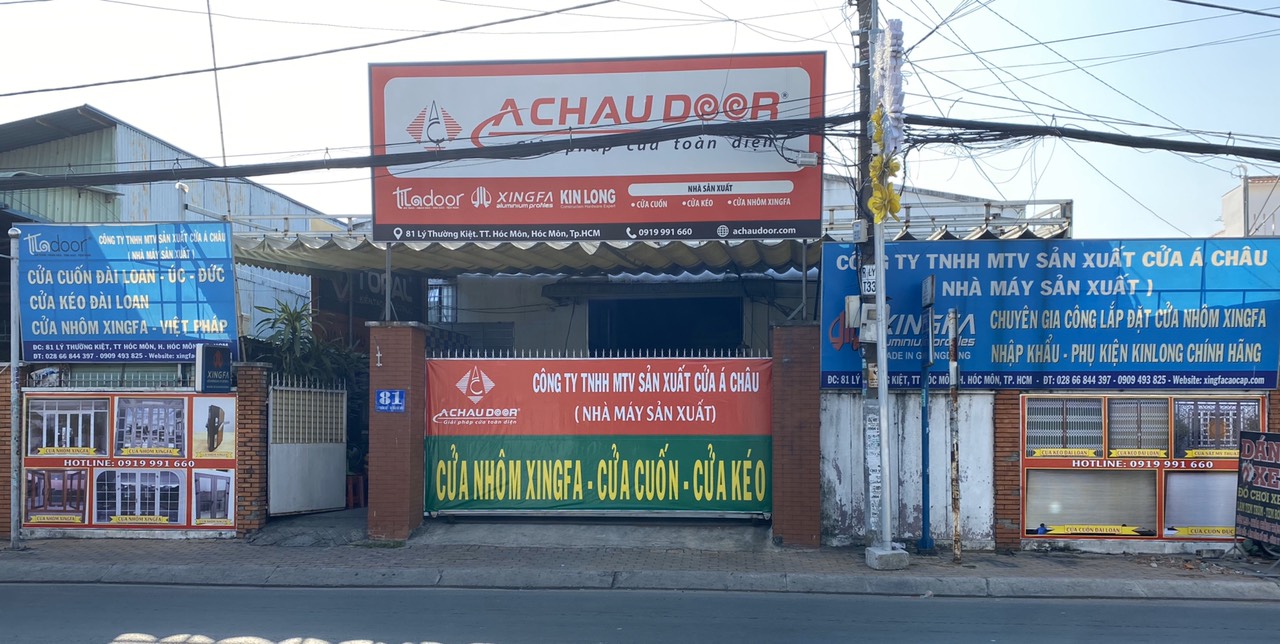 Xưởng sản xuất tọa lạc tại mặt tiền đường Lý Thường Kiệt với diện tích trên 1,000 m2