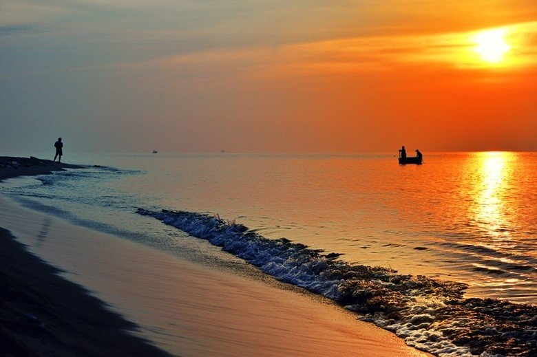Nơi đây rất thích hợp để ngắm hoàng hôn trên biển
