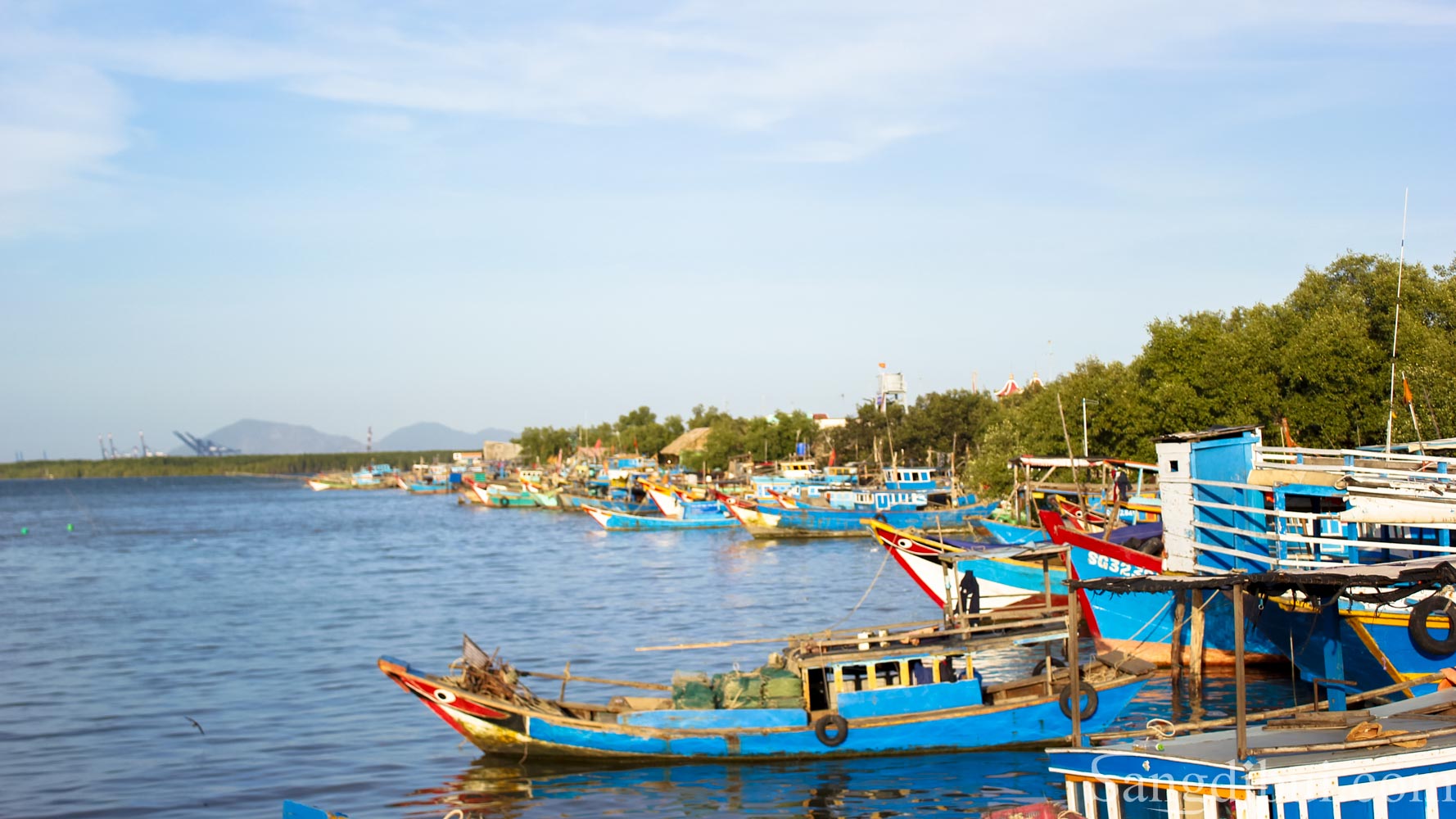 Vẻ đẹp yên bình của làng chài đảo Thạnh An