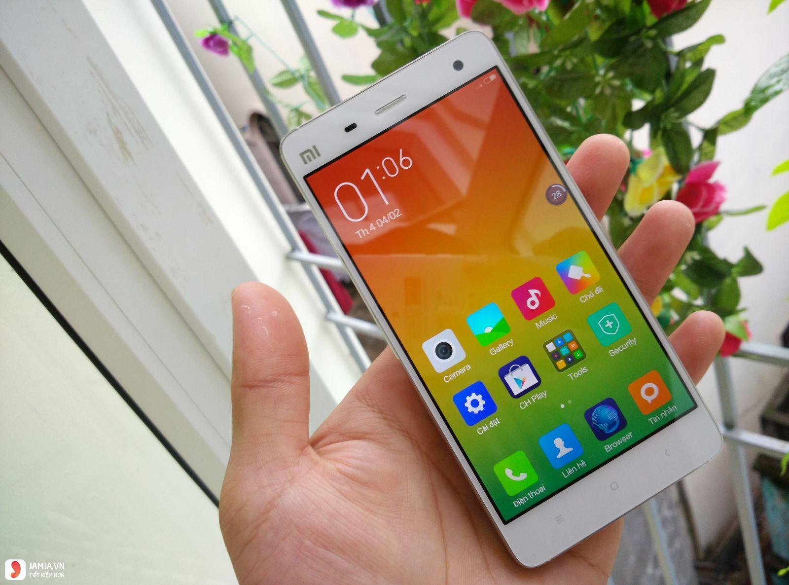 Bật flash xiaomi khi điện thoại khóa