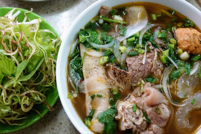 5 Quán bún bò huế ngon ở quận 1, TP. HCM - Tikibook.com