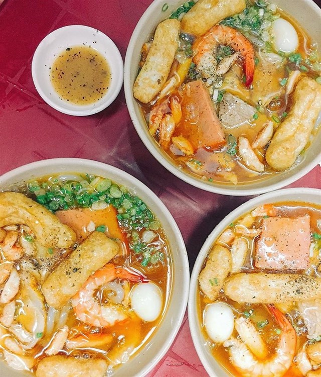 dai chien 17 quan ngon xuat than quan 10 khong an la tiec hui hui - anh 28