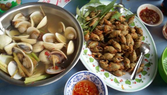 Hội Quán Sinh Viên - Ốc & Lẩu ở Quận 9, TP. HCM | Foody.vn
