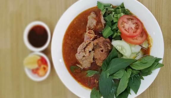 Ông Lễ - Hủ Tiếu Mì Sa Tế Bò & Nai ở Quận 5, TP. HCM | Foody.vn