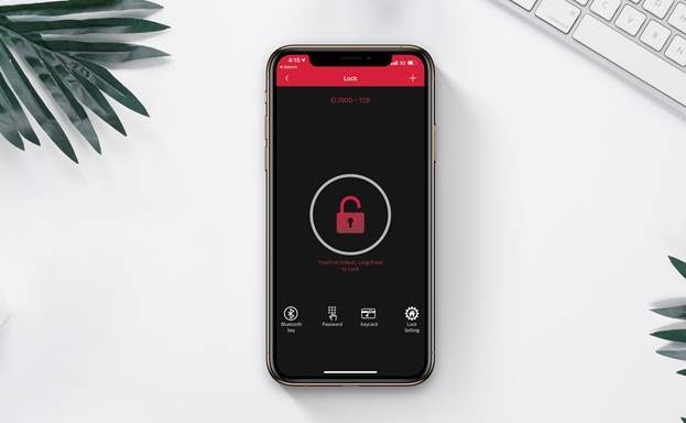 Ứng dụng Häfele Access kết nối với các khóa Bluetooth như EL7900, ER5900, giúp bạn quản lý nhiều khóa điện tử cùng lúc, tạo và gửi mật mã từ xa, kiểm tra lịch sử ra, vào và mở khóa bằng Bluetooth mà không cần đến internet, tránh nguy cơ bị hack.