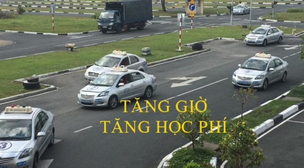 tang-gio-tang-hoc-phi-hoc-lai-xe-oto