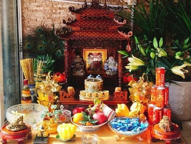 Bàn thờ Thổ Công