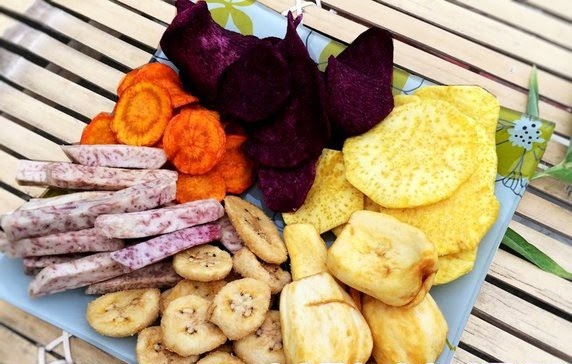Hoa quả sấy là một món ăn thích hợp cho đi du lịch