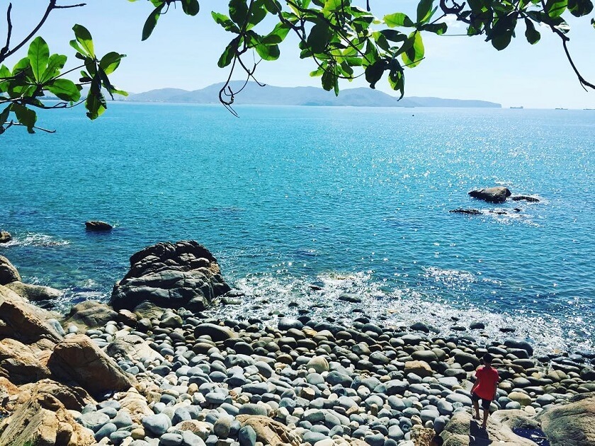 Biển Bãi Bàu