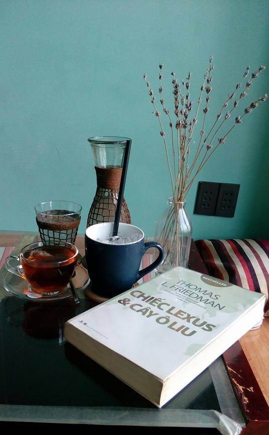 Slowee Coffee & Books – Quán Cà Phê Sách Đẹp Và Yên Tĩnh Ở Sài Gòn