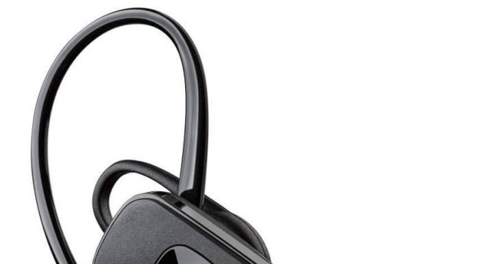 Mẫu tai nghe Bluetooth Plantronics ML15. Ảnh: internet