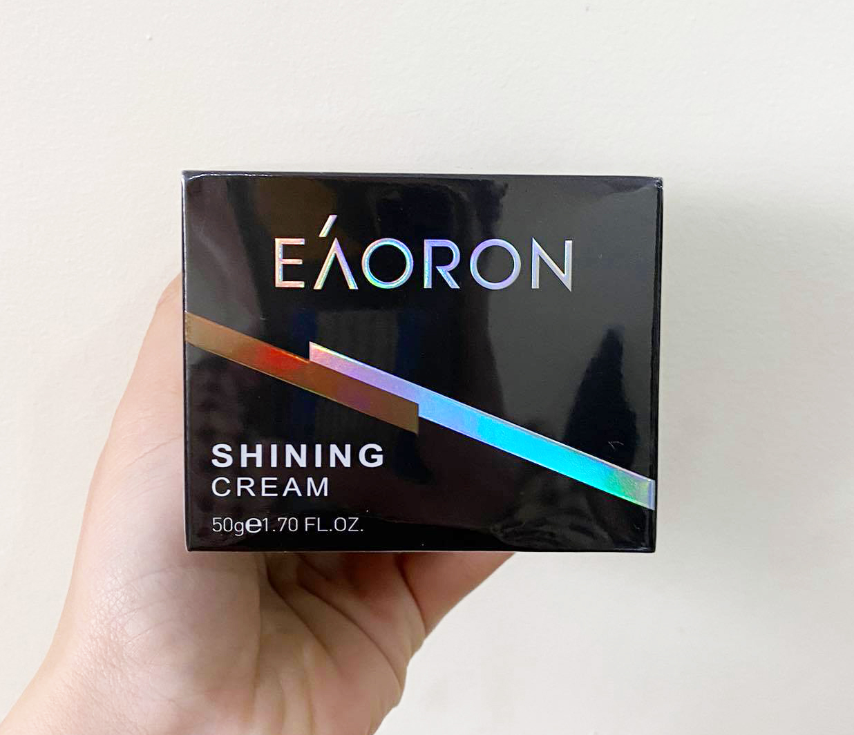 Kem Dưỡng Da Trứng Cá Đen Eaoron Black Caviar Cream