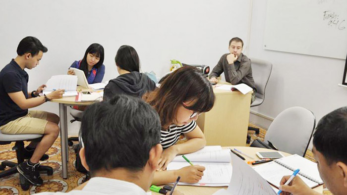 top 9 trung tâm học IELTS tốt ở HCM - IEL 360