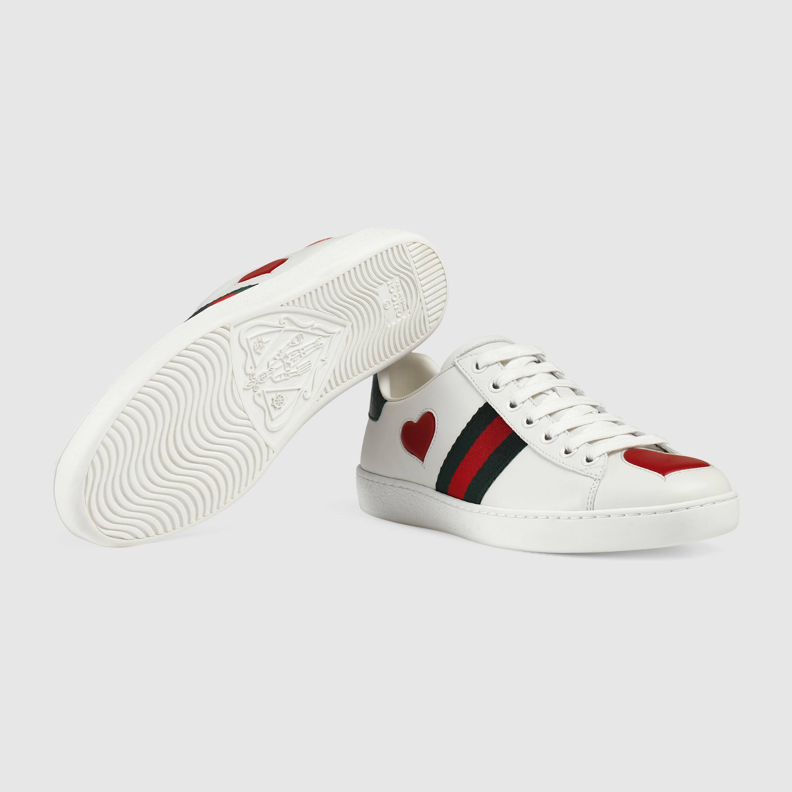 Sức hút khó cưỡng của Gucci Ace Embroidered Sneaker