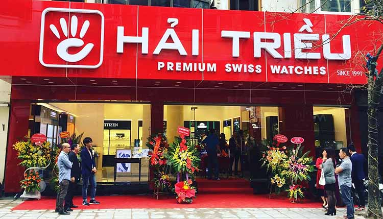 Ngỡ Ngàng Trước Showroom Hà Nội Của Đồng Hồ Hải Triều