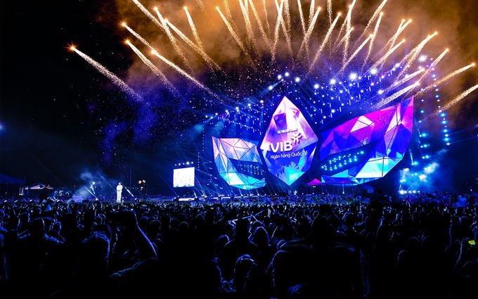 VIB và The Masked Singer Vietnam: Chuyên nghiệp và quy mô - 4 VIB và The Masked Singer Vietnam: Chuyên nghiệp và quy mô - 4