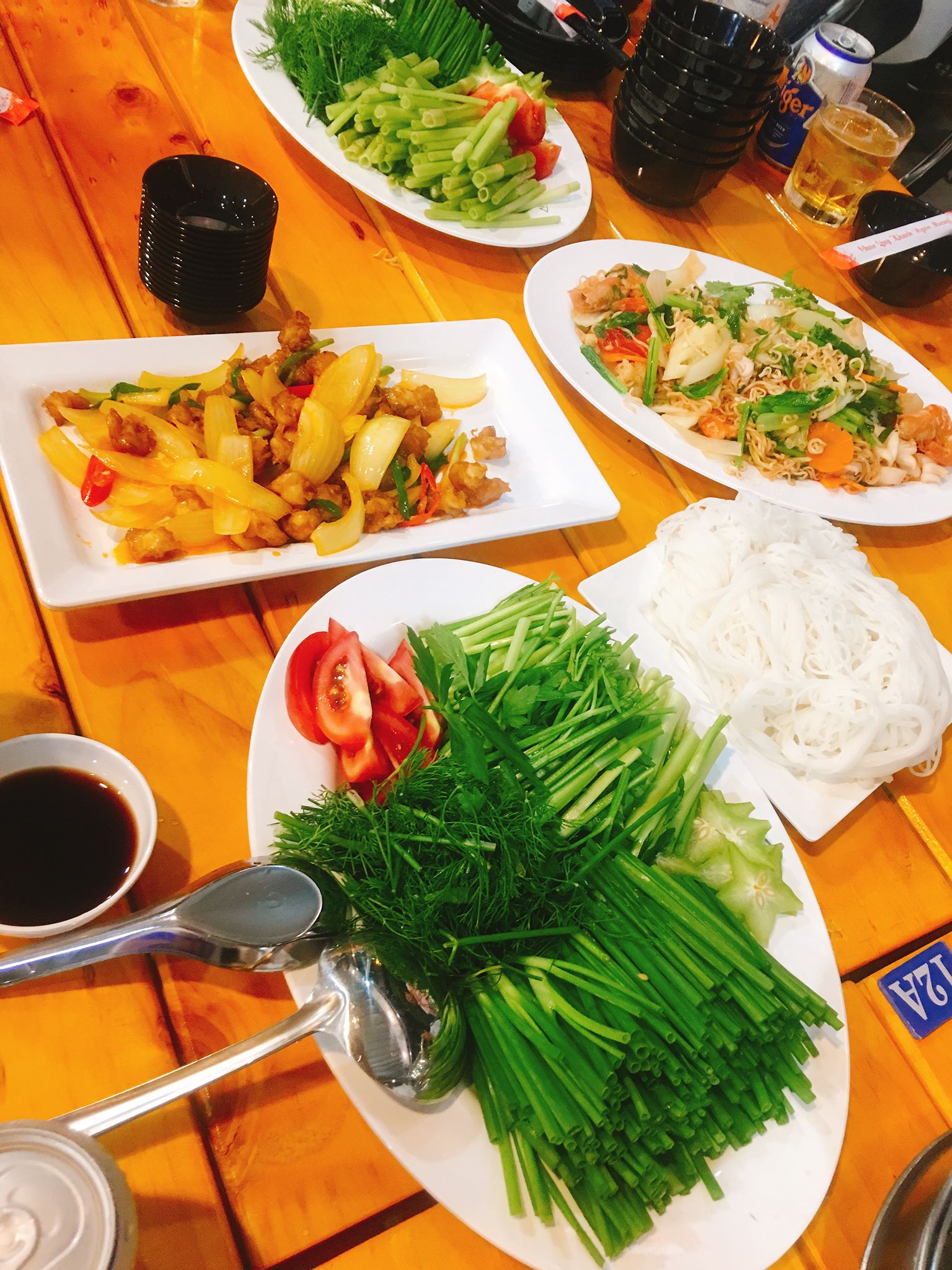quán nhậu phan xích long-2