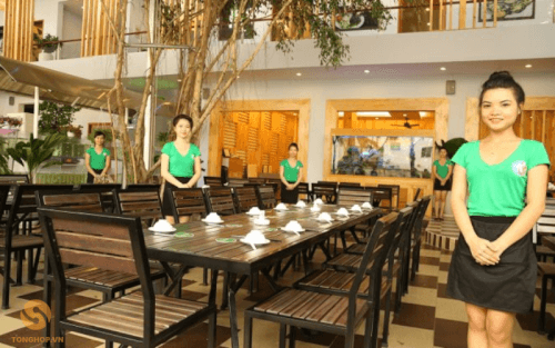 Nhà hàng Quận 1 - 2