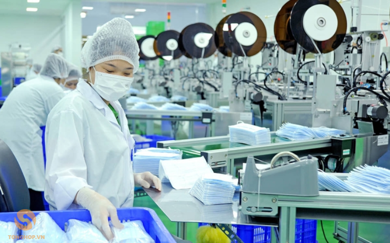 Công ty sản xuất khẩu trang y tế tại TPHCM 10