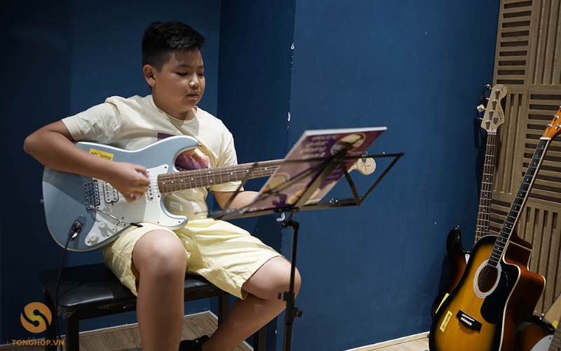 Trung tâm dạy đàn guitar tại TP.HCM 2