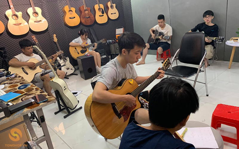 Trung tâm dạy đàn guitar tại TP.HCM 6
