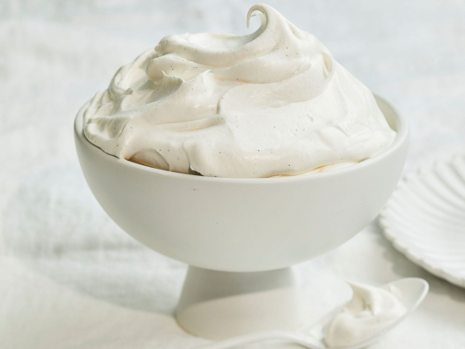 Whipping cream có tác dụng gì?