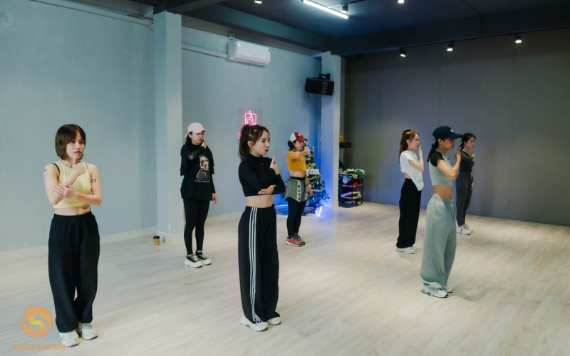 lớp học múa Ballet cho người lớn tại TP.HCM 10