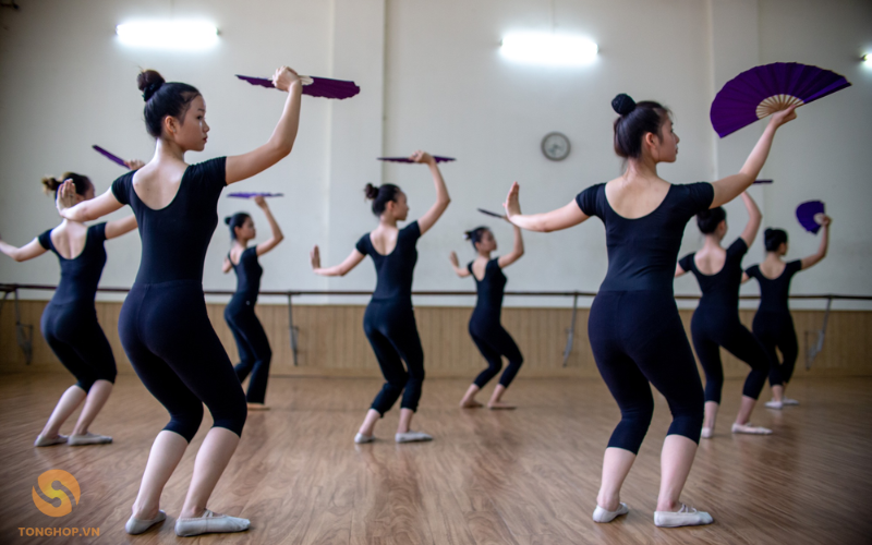lớp học múa Ballet cho người lớn tại TP.HCM 6