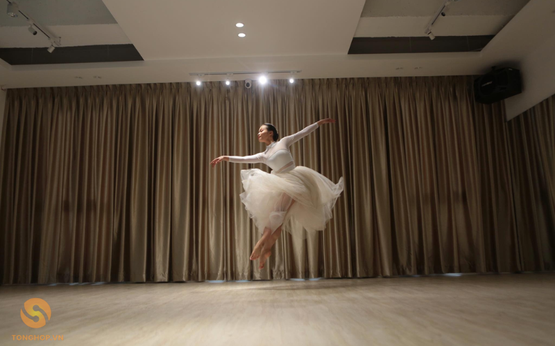 lớp học múa Ballet cho người lớn tại TP.HCM 8