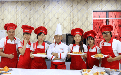 Các trường đại học đào tạo đầu bếp tại TP.HCM - Tonghop.vn (2) 