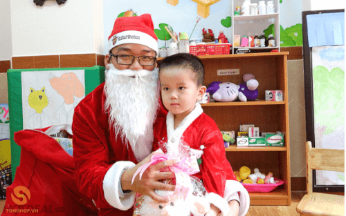 Dịch vụ ông già noel tặng quà tại TP.HCM - Tonghop.vn (5)