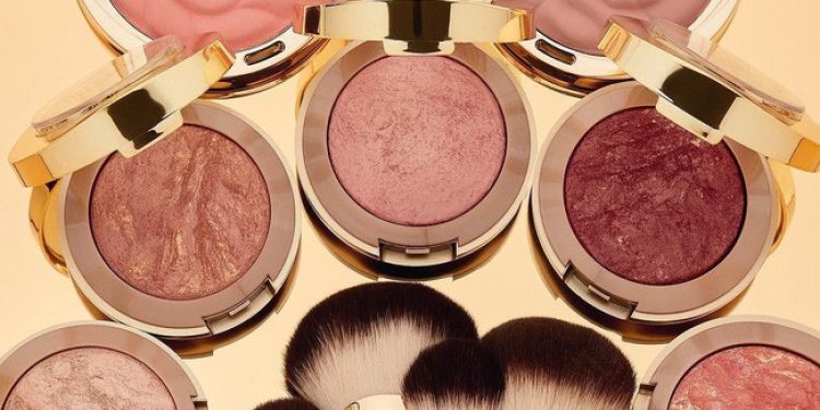 10 món đồ makeup