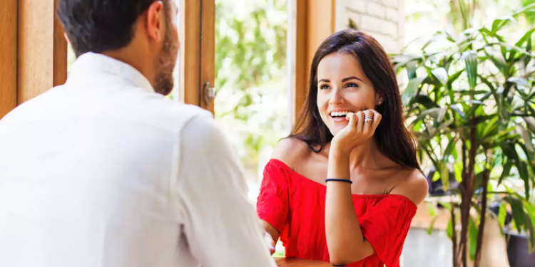 7-zodiac-signs-that-fall-in-love-way-too-quickly-152116794