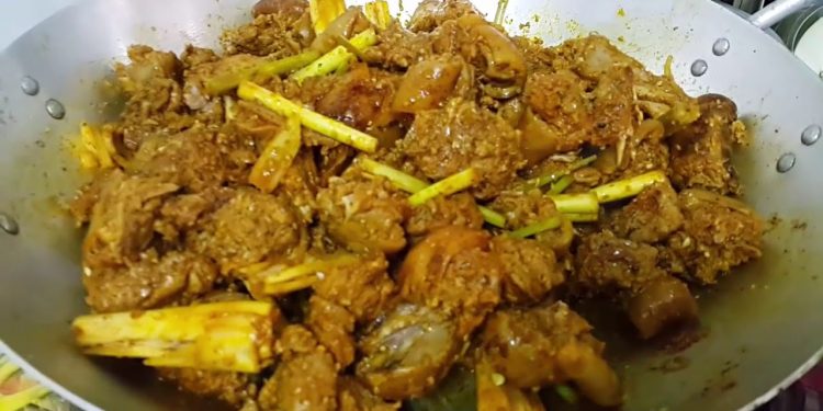 cách nấu thịt thỏ xào lăn