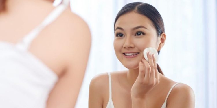 Cách Sử Dụng Nước Hoa Hồng