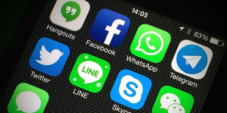 tổng hợp 8 app chat