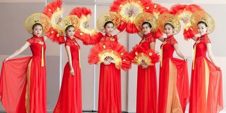 Cửa Hàng Cho Thuê Trang Phục Biểu Diễn