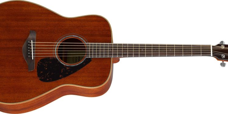 dan-guitar-yamaha01