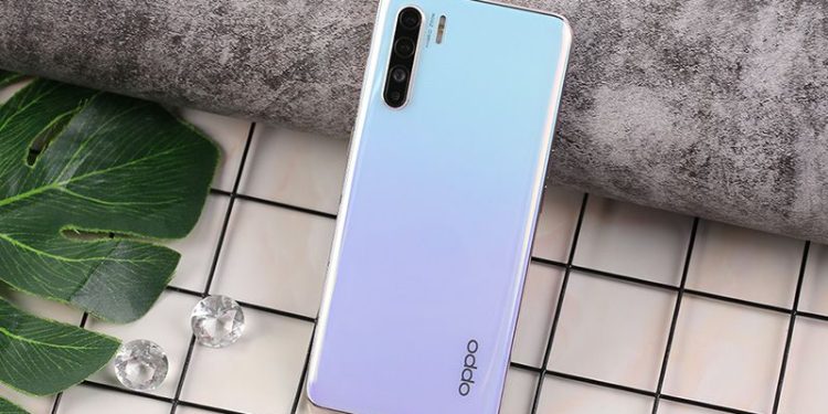 Oppo Reno3 Tgdd3