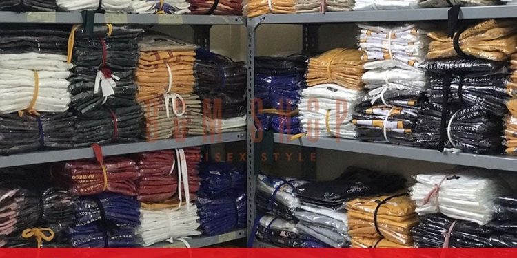 Xưởng Chuyên Sỉ Quần áo Tphcm